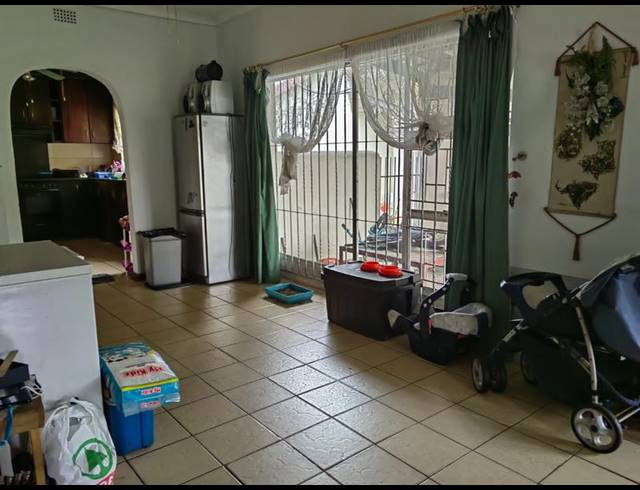 3 BEDROOM HOUSE FOR SALE IN ARBORETUM